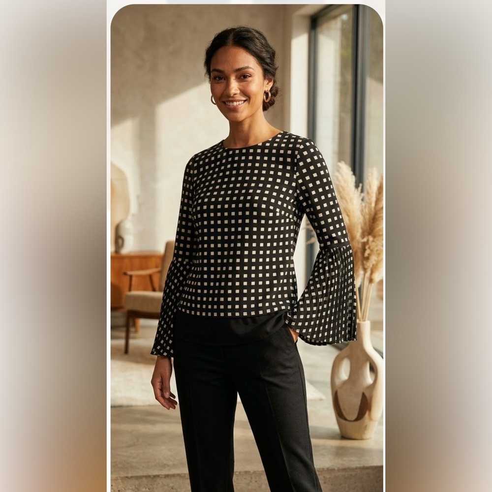 Beatrice B Geometric Print Pleated Bell Sleeves Top Size 12